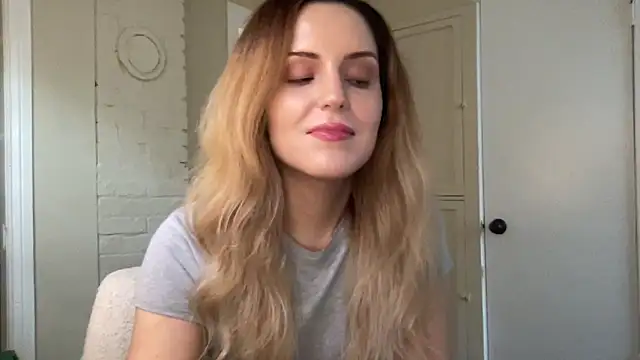 sexylilly69 online show from 06-30-26, 12:11