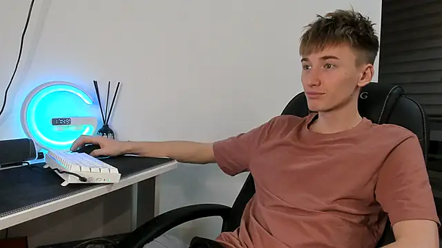 vibemygirl online show from 12-04-24, 02:48