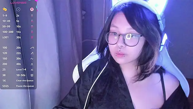 maydaykimmy online show from 04-12-26, 08:36