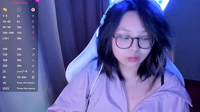 maydaykimmy online show from 04-21-26, 01:18