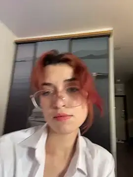 Snapshot of Evangeline_Lawrence_ chatting on 12-01-25, 07:52 Evangeline Lawrence online show from 12-01-25, 07:52