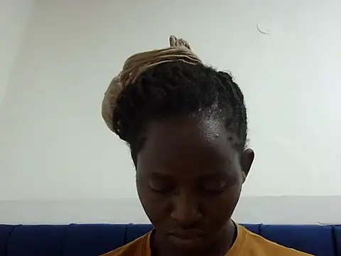 Seeexxxy-bree online show from 04-07-26, 07:09