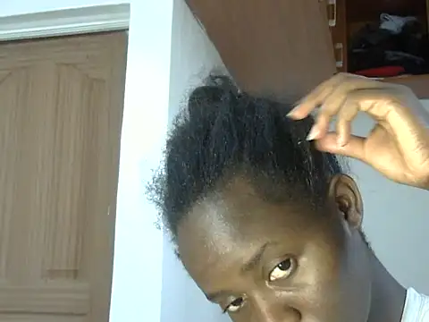 Seeexxxy-bree online show from 04-17-26, 10:07