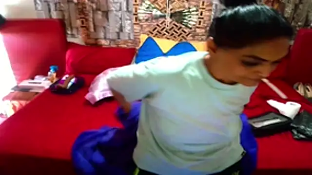 Snapshot of Indian_Blaze00 chatting on 11-18-25, 05:56 Indian Blaze00 online show from 11-18-25, 05:56