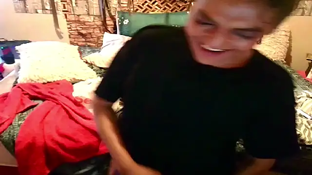 Snapshot of Indian_Blaze00 chatting on 12-19-25, 07:26 Indian Blaze00 online show from 12-19-25, 07:26