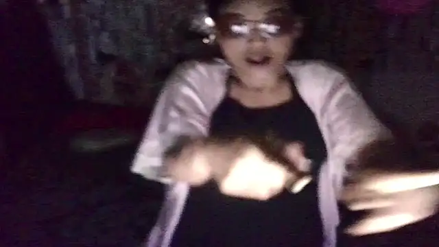 Snapshot of Indian_Blaze00 chatting on 01-10-26, 09:05 Indian Blaze00 online show from 01-10-26, 09:05