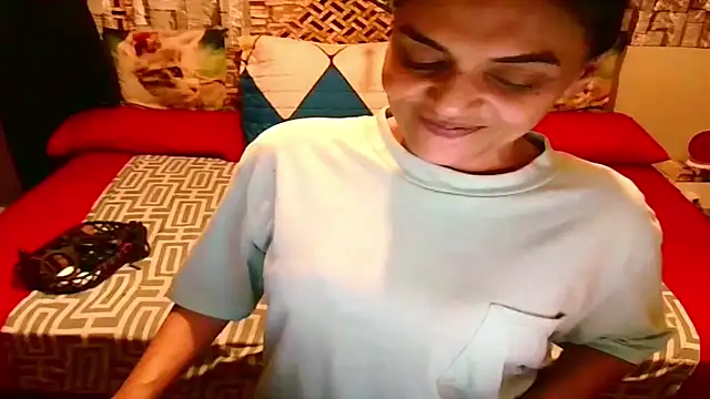 Snapshot of Indian_Blaze00 chatting on 01-13-26, 06:24 Indian Blaze00 online show from 01-13-26, 06:24