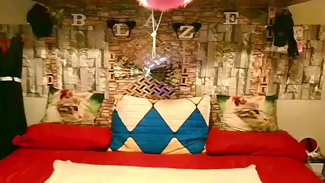 Snapshot of Indian_Blaze00 chatting on 01-15-26, 06:44 Indian Blaze00 online show from 01-15-26, 06:44