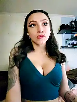 Snapshot of Paudelatorre chatting on 04-23-26, 10:23 Paudelatorre online show from 04-23-26, 10:23