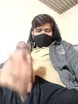 Pussy lover 33 online show from 01-11-26, 04:39