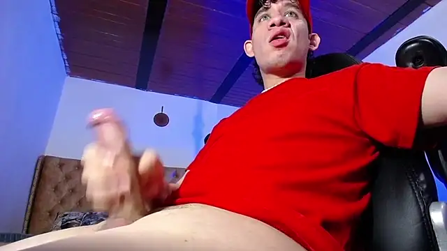 Snapshot of cute_eidenx chatting on 02-19-26, 03:35 cute eidenx online show from 02-19-26, 03:35