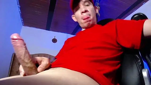 Snapshot of cute_eidenx chatting on 03-08-26, 02:04 cute eidenx online show from 03-08-26, 02:04