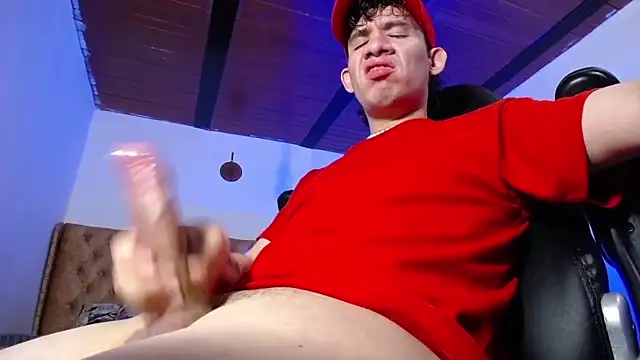 Snapshot of cute_eidenx chatting on 03-17-26, 04:21 cute eidenx online show from 03-17-26, 04:21