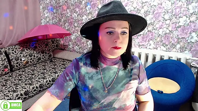 Snapshot of Julia-ru chatting on 12-17-24, 09:27 Julia-ru online show from 12-17-24, 09:27