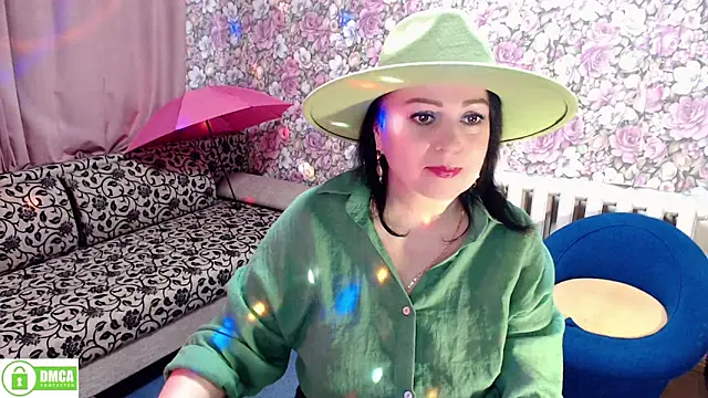 Snapshot of Julia-ru chatting on 02-09-25, 09:28 Julia-ru online show from 02-09-25, 09:28