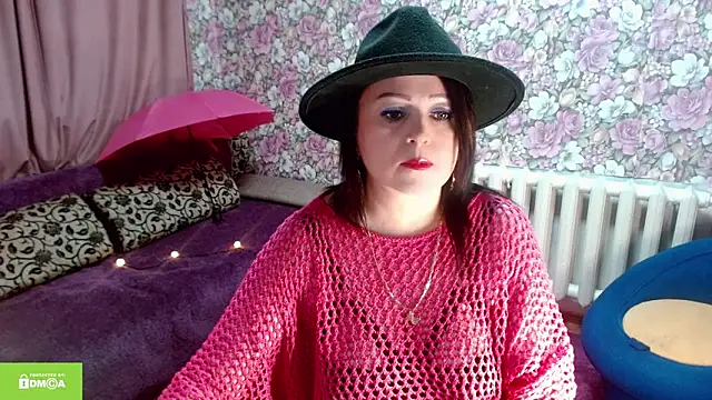 Snapshot of Julia-ru chatting on 10-29-25, 08:43 Julia-ru online show from 10-29-25, 08:43