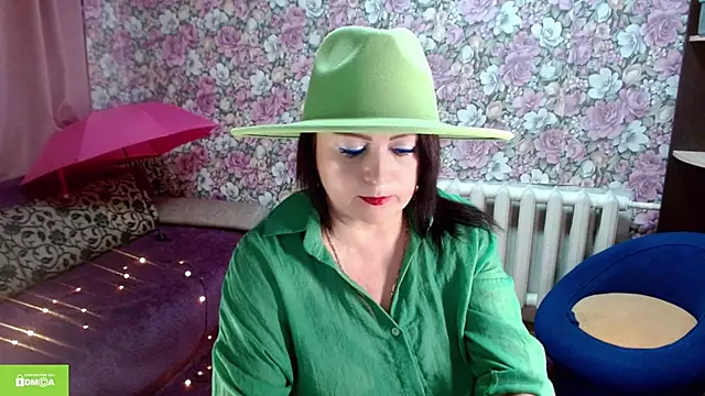 Snapshot of Julia-ru chatting on 11-16-25, 08:58 Julia-ru online show from 11-16-25, 08:58