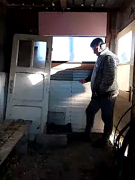 Snapshot of Sarpe84 chatting on 01-19-25, 09:22 Sarpe84 online show from 01-19-25, 09:22