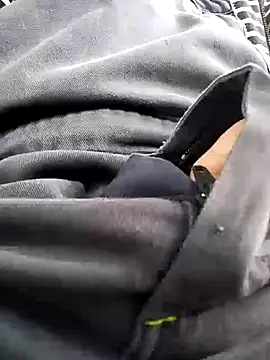 Snapshot of Sarpe84 chatting on 02-03-25, 07:07 Sarpe84 online show from 02-03-25, 07:07