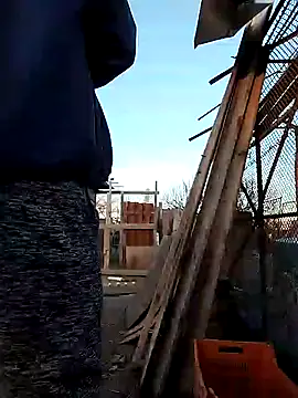 Snapshot of Sarpe84 chatting on 03-06-25, 03:45 Sarpe84 online show from 03-06-25, 03:45