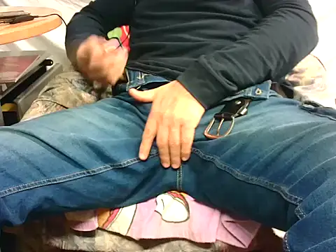 Giulio35 Pika online show from 11-21-25, 05:55