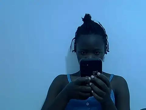 Snapshot of hey_its_andreana chatting on 06-28-26, 12:49 hey its andreana online show from 06-28-26, 12:49