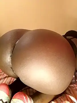 Snapshot of Misskhalifa_ chatting on 03-26-26, 10:54 Misskhalifa online show from 03-26-26, 10:54