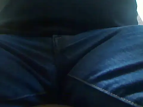 Snapshot of markluvskitty chatting on 06-16-26, 12:19 markluvskitty online show from 06-16-26, 12:19