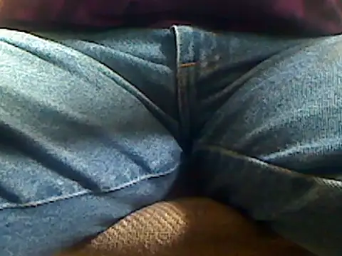 Snapshot of markluvskitty chatting on 07-01-26, 01:02 markluvskitty online show from 07-01-26, 01:02
