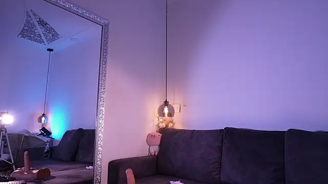 Isabella francoo online show from 05-10-26, 01:05