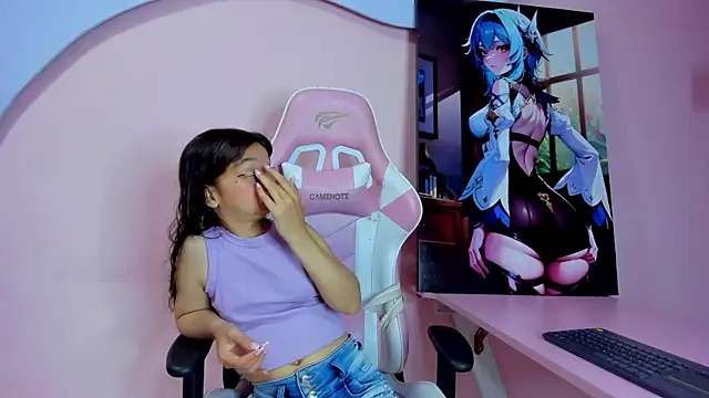 Snapshot of CharlotteMuller chatting on 03-02-26, 07:10 CharlotteMuller online show from 03-02-26, 07:10