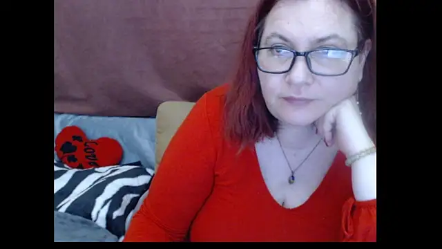 Snapshot of PlayfullMature chatting on 04-19-26, 05:23 PlayfullMature online show from 04-19-26, 05:23