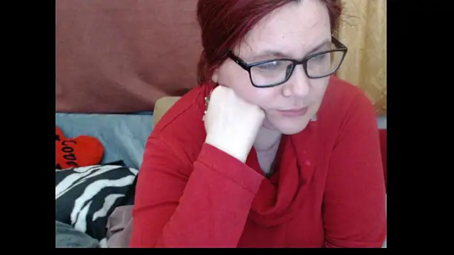 Snapshot of PlayfullMature chatting on 04-21-26, 01:42 PlayfullMature online show from 04-21-26, 01:42