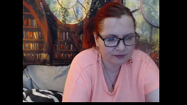 Snapshot of PlayfullMature chatting on 05-26-26, 01:51 PlayfullMature online show from 05-26-26, 01:51