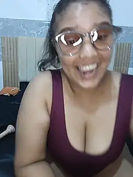 Snapshot of Danielaandximena chatting on 07-15-26, 03:56 Danielaandximena online show from 07-15-26, 03:56