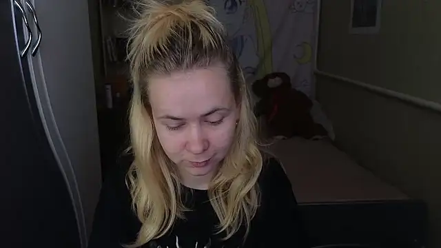 Riley Roo online show from 03-28-26, 09:42