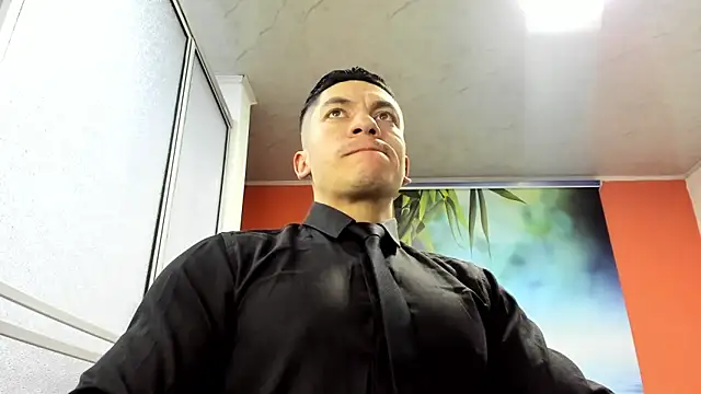 aquiles 51 online show from 04-12-26, 05:51