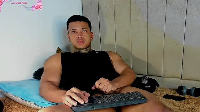 Stiven collins online show from 04-16-26, 02:51