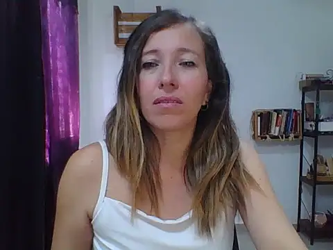 charlott ponce online show from 11-07-25, 06:41