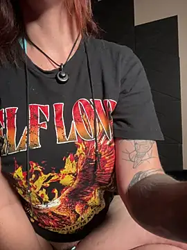 Astoria Moon online show from 05-31-26, 10:22