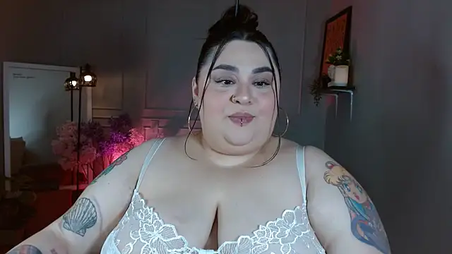 tiffany laurens online show from 06-11-26, 06:11