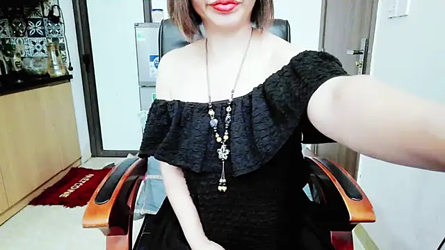 Miu-Le online show from 11-16-25, 08:25