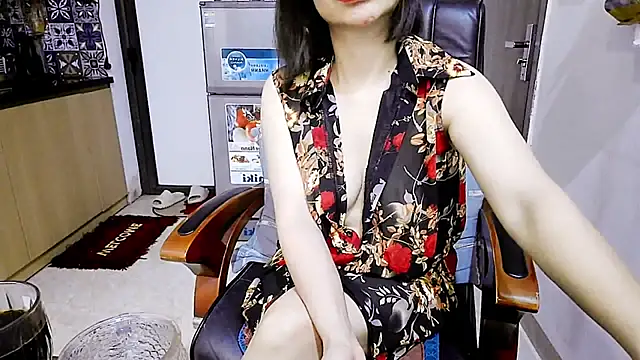 Miu-Le online show from 04-01-26, 04:48