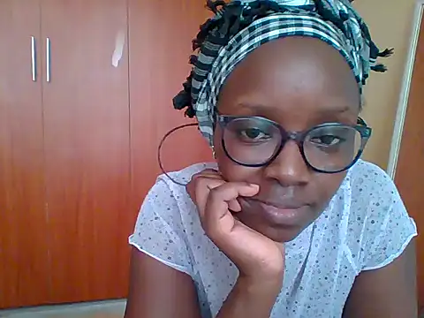 Snapshot of sexy_darleen23 chatting on 07-13-26, 08:50 sexy darleen23 online show from 07-13-26, 08:50