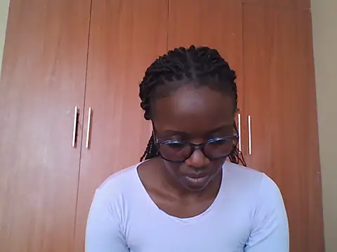 Snapshot of sexy_darleen23 chatting on 07-18-26, 06:28 sexy darleen23 online show from 07-18-26, 06:28