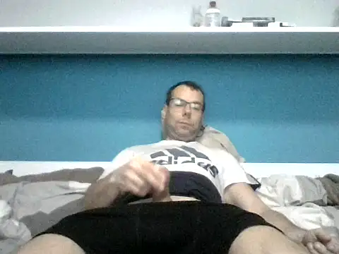 Snapshot of SEBIX-35 chatting on 11-18-25, 08:08 SEBIX-35 online show from 11-18-25, 08:08