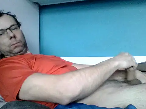 Snapshot of SEBIX-35 chatting on 02-17-26, 10:34 SEBIX-35 online show from 02-17-26, 10:34