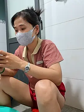 Snapshot of Xaoxang chatting on 05-12-26, 07:16 Xaoxang online show from 05-12-26, 07:16