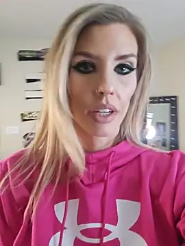 ellieconradxo online show from 08-06-26, 02:08