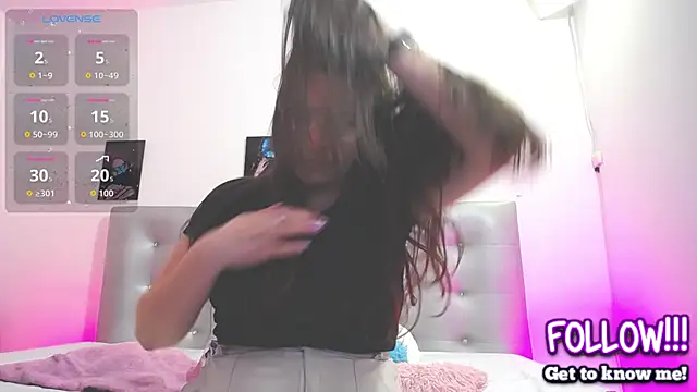 horny-juliette online show from 03-10-26, 03:28